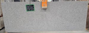 Granit blanc colonial de qualité supérieure, poli, pour usage moderne dans les aéroports, gares ferroviaires, hôtels, villas, appartements, immeubles de bureaux. - Product Image 2