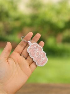 Broderie à la main de luxe incroyable avec perles de cristal pour robes de mariée et tenues de soirée, motif de broderie perlée époustouflant avec des détails élégants - Product Image 1