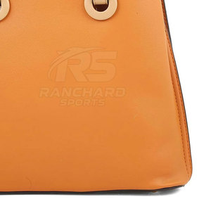 Sac à main en cuir pour femme, design élégant, matériau en cuir de luxe, sac à bandoulière élégant, look raffiné, coutures soignées, usage quotidien, accessoire de mode - Product Image 6