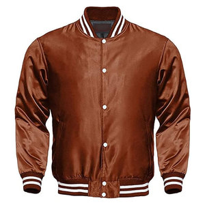 Vestes de baseball universitaires personnalisées Alpha Greek Apparel pour femmes, en satin, style Letterman, avec appliques pour sororités et fraternités - Product Image 4
