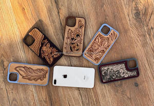 อินเทรนด์ตะวันตกของแท้หนัง iPhone กรณี Cowgirl Toolled หนังสําหรับ iPhone รุ่น 13 14 และ 15 โทรศัพท์กรณี - Product Image 3