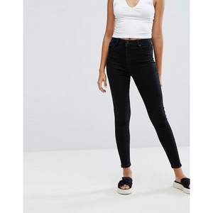 Jeans décontractés minces de qualité supérieure pour femmes, pantalon crayon à la mode de grande taille avec design d'été lavé à la taille moyenne - Product Image 3