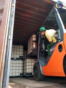 NGOC CHAU Látex Líquido Concentrado Natural de Alta Calidad 60% DRC, Caucho Látex Líquido con Amoníaco, Mejor Materia Prima Directa de Fábrica al Por Mayor - Product Image 3