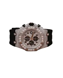 Montre de luxe pour homme, forme carrée et diamants taillés rondement, bracelet en caoutchouc noir et cadran arabe, boîtier argenté, montre-bracelet de créateur. - Product Image 1