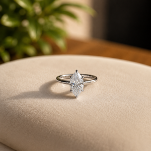 Anillo de Compromiso de Lujo con Diamante Marquise de Seis Puntas y Moissanita con Certificado GRA, Banda de Boda Chapada en Oro Amarillo para Mujer - Product Image 4
