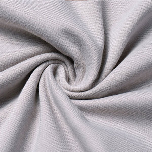 T-shirt homme style moderne avec coutures de qualité supérieure, idéal pour le streetwear décontracté et le confort - Product Image 6