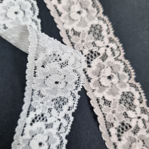 Bordure en dentelle florale extensible légère de 3 cm à festons étroits pour lingerie, vêtements, mariages et décorations d'occasions spéciales - Product Image 2