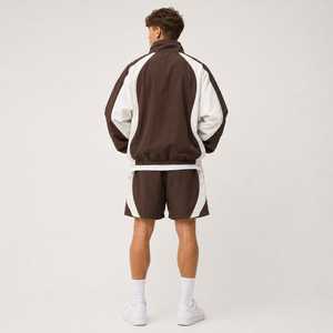 Conjunto de cortavientos con capucha y bloques de color para hombre, chaqueta ligera con cremallera y pantalones cortos a juego, ropa deportiva informal para correr y actividades al aire libre para hombre - Product Image 2