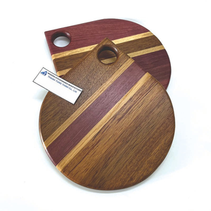 เขียงไม้ที่มีดีไซน์องุ่นสำหรับใช้ในห้องครัววัสดุจากไม้ที่ทนทาน - Product Image 4