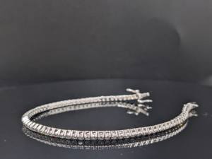 Pulsera de tenis de lujo de oro blanco macizo de 14K con diamantes de laboratorio de corte brillante de 3.20 ct, certificada por IGI, para mujer, regalo de compromiso y boda - Product Image 4