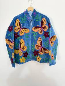 Veste bomber en velours brodée tendance |   Velours brodé à motif floral botanique et papillon, fermeture éclair, réversible, style bohème - Product Image 1