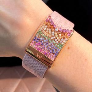 Silberne Moissanit-Schutzhülle für Smart-Fitness-Tracker mit Regenbogen-Blumenmosaik, Luxuriöses Steinbesetztes Zubehör - Product Image 6