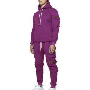 Conjunto Deportivo Personalizado para Hombre en Todos los Colores, Hecho de Poliéster, Chaqueta y Pantalón de Alta Calidad para Fitness - Product Image 4