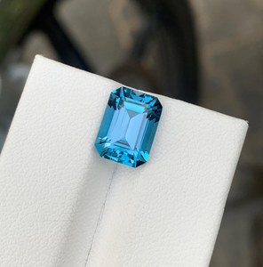 พลอยโทแพซสีน้ำเงินลอนดอนทรงเหลี่ยมมุมมนคุณภาพพรีเมียม สำหรับแหวน จี้ และงานออกแบบเครื่องประดับ - Product Image 2