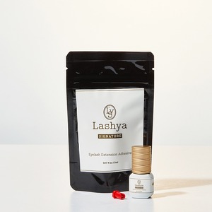 [Lashya] Signature Fast Dry <b>Lash</b> <b>Glue</b> Liquid Bottle Optimal Viscosity Professional <b>Lash</b> <b>Extension</b> Use Liquid <b>Lash</b> <b>Glue</b> - Product Image 3
