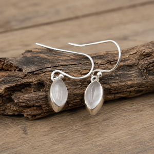 Pendientes de Aro Artesanales de Cuarzo Rosa Marquise, Plata de Ley 925, Baño de Oro Rosa Natural, Engaste en Bisel, Minimalistas, Unisex, para Mamá - Product Image 2