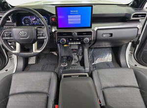 ENVÍO INMEDIATO: Toyota 4Runner TRD 2025 Usado - Product Image 2