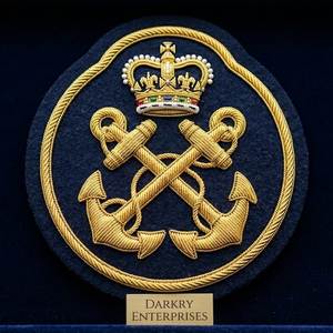 Parche de blazer hecho a mano con hilo de oro, diseño de estrella de ancla y corona de laurel, emblema náutico, logotipo de escudo, servicio personalizado - Product Image 2