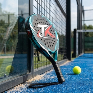 Raqueta de Pádel Ligera de Color Personalizado, Equipo Deportivo Ideal para Minoristas Deportivos, Clubes y Entrenamiento Personal - Product Image 4