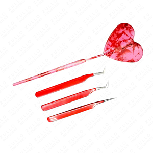 Pinzas para Pestañas en Forma de Corazón de Primera Calidad con Logotipo Personalizado, Puntas de Acero Inoxidable Puntiagudas, Herramienta de Espejo para Volumen de Pestañas ZULLO INDUSTRIES - Product Image 4