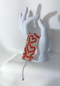 Pulsera de cuentas hecha a mano con patrón geométrico rojo y plateado, estilo de lujo, artesanía exquisita - Product Image 5