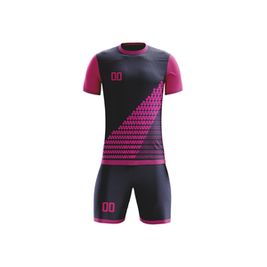 Uniformes de Fútbol Personalizados de Alta Calidad, Transpirables, 100% Poliéster, Nuevo Diseño, Conjuntos Deportivos Sublimados, Nombre del Equipo Personalizado - Product Image 3