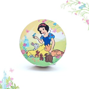 Nouvelle Arrivée Poignées de Tiroir pour Enfants en Bois de Pin Multicolore Design Contemporain, Poignées Durables pour Commodes et Armoires Motif Forêt Blanche Neige - Product Image 2