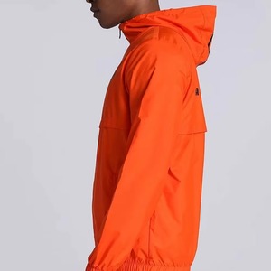 Chaqueta Cortavientos con Capucha para Hombre, Ligera, con Cierre de Cremallera, Estilo Deportivo, Logotipo Personalizado en la Parte Delantera, Alta Calidad - Product Image 2