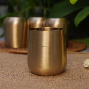 Pot à bougie vide en acier inoxydable de haute qualité, finition brossée, avec couvercle et support, gravure personnalisée, idéal pour Noël, vente en gros - Product Image 4