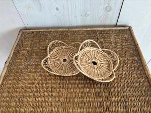 Posavasos de Ratán Atemporal con Forma Floral, Perfecto para Cafés de Playa, Restaurantes, Hoteles y Resorts, Manteles Individuales y Decoración de Comedor de la India - Product Image 2