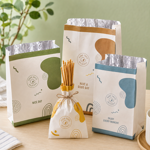 Bolsas de Papel Ecológicas Biodegradables EcoRev ECO66 para Alimentos, Resistentes a la Grasa, con Asas Troqueladas - Product Image 1