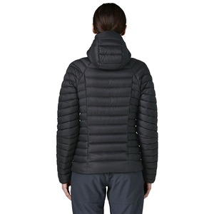 Chaqueta Acolchada Negra con Capucha para Mujer, Cierre de Cremallera, Cortavientos, Abrigo de Invierno, Chaqueta de Plumas para Clima Frío - Product Image 5