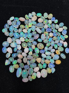 Opale de feu blanche naturelle 10-25 mm |   Pierres précieuses en vrac pour la fabrication de bijoux, opale, vente en gros - Product Image 1