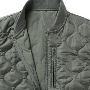 Men's Vintage <b>Quilted</b> Gilet <b>Quilted</b> Stand Collar Zipper Button Down Insulated Waistcoat with Pockets for Fall <b>Winter</b> Woobie Vest - Product Image 2