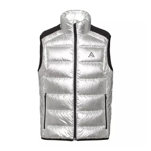 เสื้อกั๊กพัฟเฟอร์ผู้ชาย สีพื้น ทันสมัย ระบายอากาศได้ดี ขายส่ง ผลิตจากไนลอนและโพลีเอสเตอร์ เหมาะสำหรับฤดูหนาว มีกระเป๋าข้าง รับผลิตแบบ OEM - Product Image 3