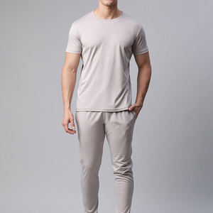 Conjunto Deportivo de Verano para Hombre de Alta Calidad en Oferta, Estilo Nuevo, Ropa Deportiva para Correr, Conjunto Deportivo de Verano a Precio Económico - Product Image 1