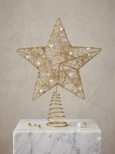 Adorno de árbol de Navidad con forma de estrella de perlas y alambre dorado, con base en espiral y detalles brillantes. - Product Image 4