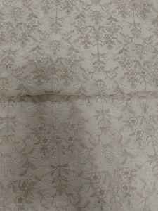 Tissu à broder pour vêtements et décoration intérieure - Product Image 3