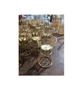 Casa de muñecas en miniatura de mimbre vintage hecha a mano, cuna de mimbre, artista hecho a mano para decoración de fiesta de Navidad, hogar, jardín - Product Image 3