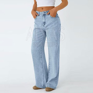 Jeans Mom Fit de haute qualité avec taille haute classique, silhouette décontractée, coupe confortable pour un usage quotidien et des tenues tendance - Product Image 5