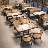 Banquettes de restaurant modernes rembourrées, canapés banquette, chaises de salle à manger à dossier en rotin, mobilier commercial pour café et bistrot, vente en gros