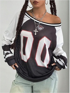 Camiseta de baloncesto urbano de malla para cancha urbana con tela ligera y transpirable y estilo deportivo moderno. - Product Image 5