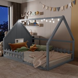 Letto a capanna in legno grigio a grandezza naturale con finestra e recinzione per bambini, modello WF304147AAE - Product Image 2
