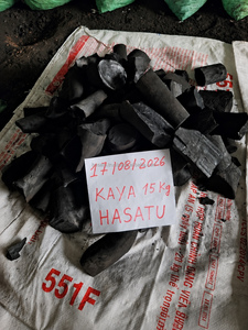 ถ่านไม้คายาลัมป์เวียดนาม สะอาด ไร้ขี้เถ้าสีขาว มีค่าความร้อนสูง (7000-8000 กิโลแคลอรี่/กก.) ปริมาณขี้เถ้าต่ำ (3-5%) เหมาะสำหรับทำบาร์บีคิว - Product Image 1