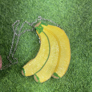 Bolso de Hombro Hecho a Mano con Bordado de Cuentas de Algodón y Diseño de Hojas para Decoración Navideña y de Año Nuevo - Product Image 4