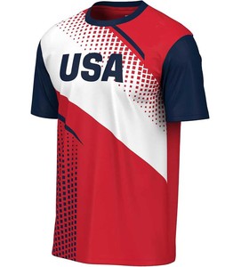 T-shirt esthétique Clean Cut - Matière durable - Léger et aérien - Mode minimaliste pour l'explorateur urbain - Product Image 4