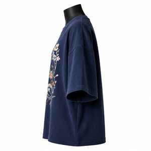 เสื้อยืดโอเวอร์ไซส์ ผ้าฝ้าย 100% เฟรนช์เทอร์รี่ ล้างสีแบบแอซิดวอช ขอบดิบ ไหล่ตก คอกลม คอเสื้อริบ สำหรับผู้หญิง - Product Image 5