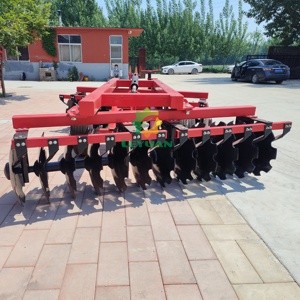 Rastrillo de Discos de Servicio Pesado con Sistema Hidráulico para Tractor - Product Image 4