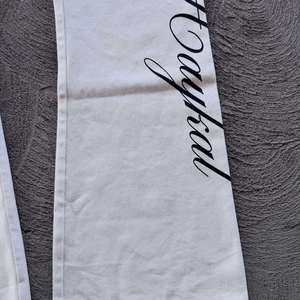 Jean droit vintage en coton pour homme, coupe évasée, finition délavée, imprimé lettres et décoration rivets, broderie personnalisable, denim - Product Image 5