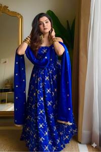 Las Más Hermosas Colecciones de Vestidos Anarkali para Bodas y Festivales Indios para Mujeres, Vestidos Anarkali de Seda Georgette a Bajo Precio - Product Image 3